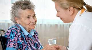 cancer-de-la-personne-agée_